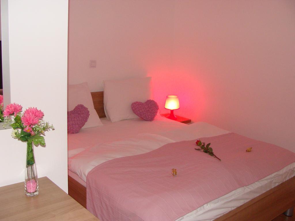 Bed and Breakfast Lugarnica Zagreb Zimmer foto